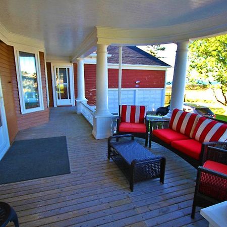 Chateau Sainte-Marie Bed & Breakfast Little Brook Exterior photo