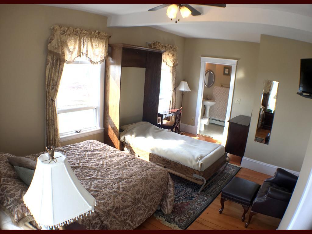 Chateau Sainte-Marie Bed & Breakfast Little Brook Room photo