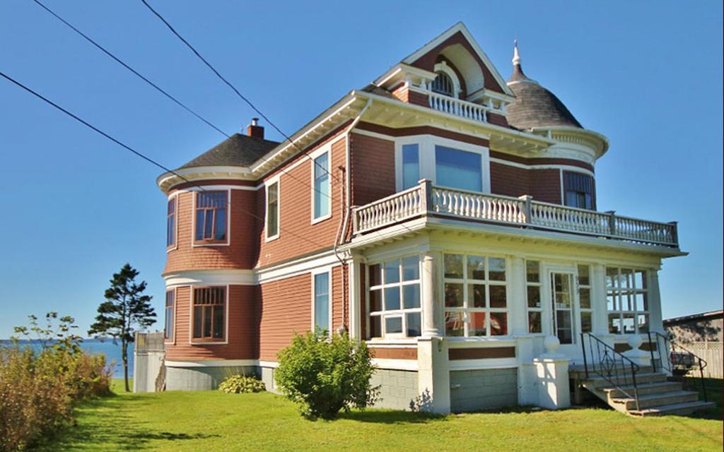 Chateau Sainte-Marie Bed & Breakfast Little Brook Exterior photo